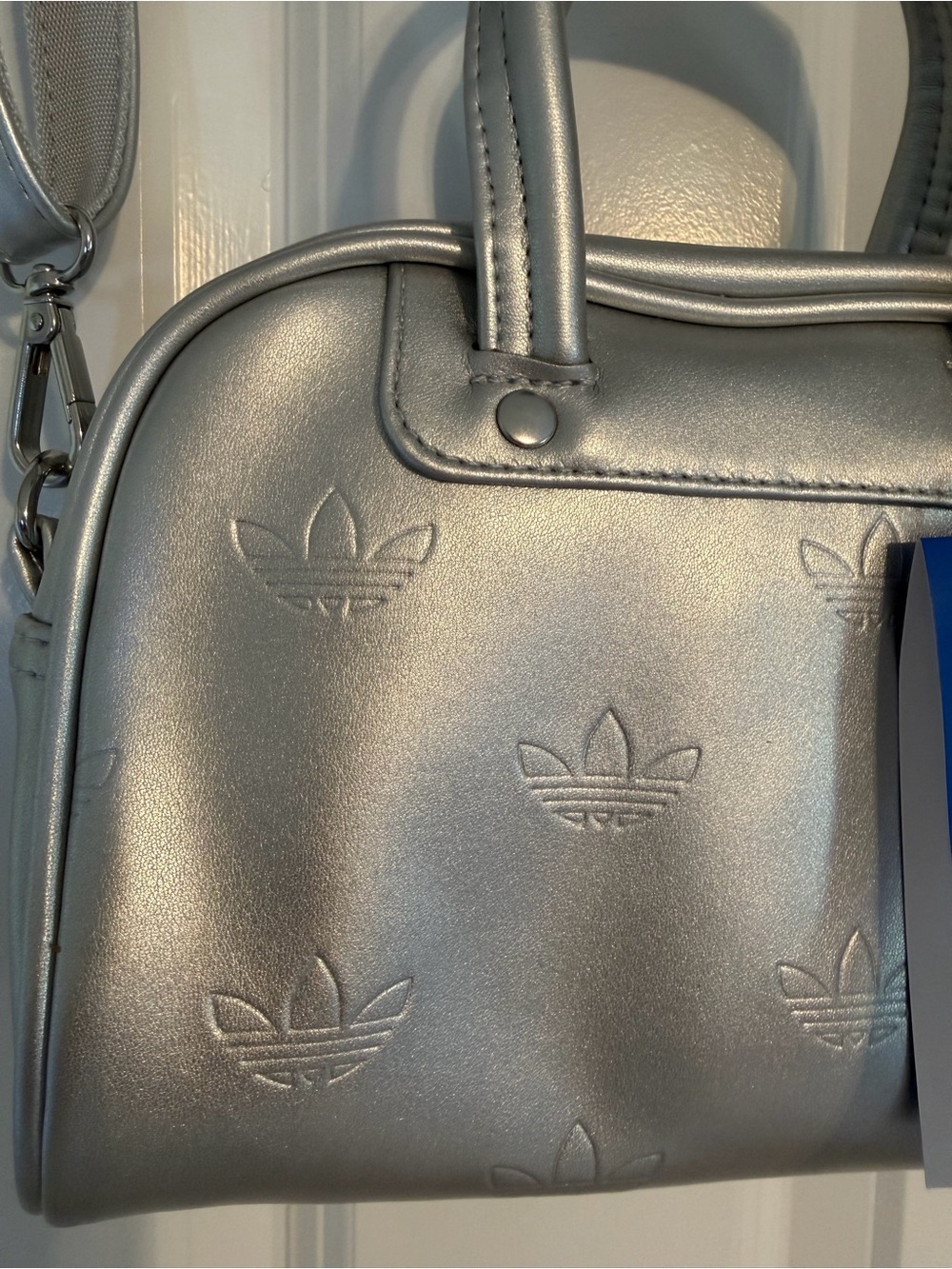 Adidas Originals Adicolor BB Women's Bag JW0050 - Picture 2 of 12